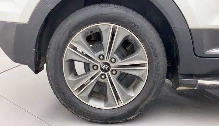 2016 Hyundai Creta SX PLUS AT 1.6 PETROL, Petrol, Automatic, 85,921 km, Right Rear Wheel