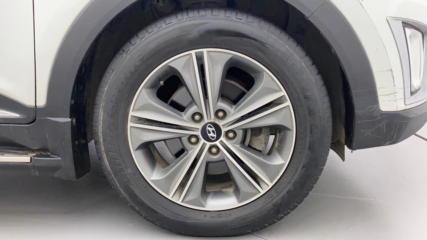 2016 Hyundai Creta SX PLUS AT 1.6 PETROL, Petrol, Automatic, 85,921 km, Right Front Wheel