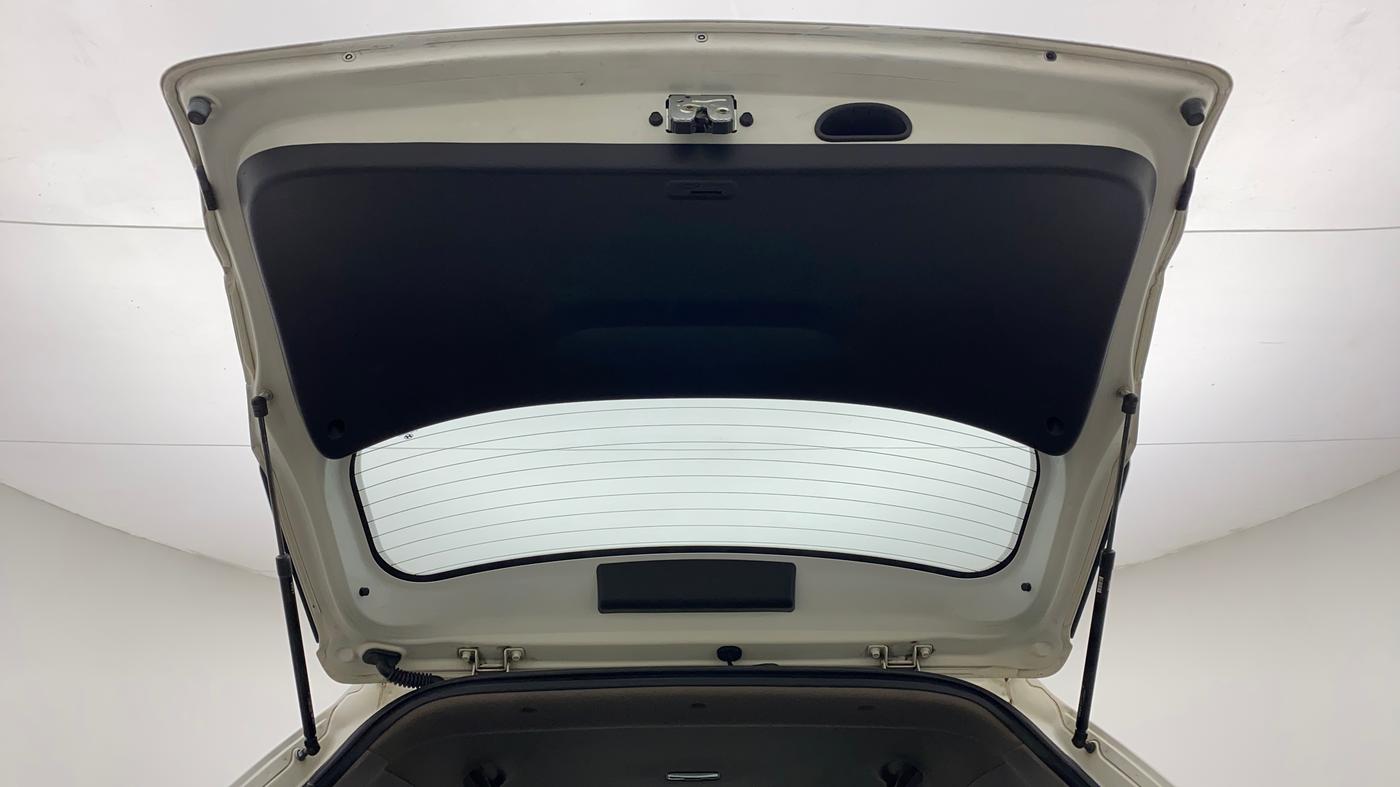 2016 Hyundai Creta SX PLUS AT 1.6 PETROL, Petrol, Automatic, 85,921 km, Boot Door Open