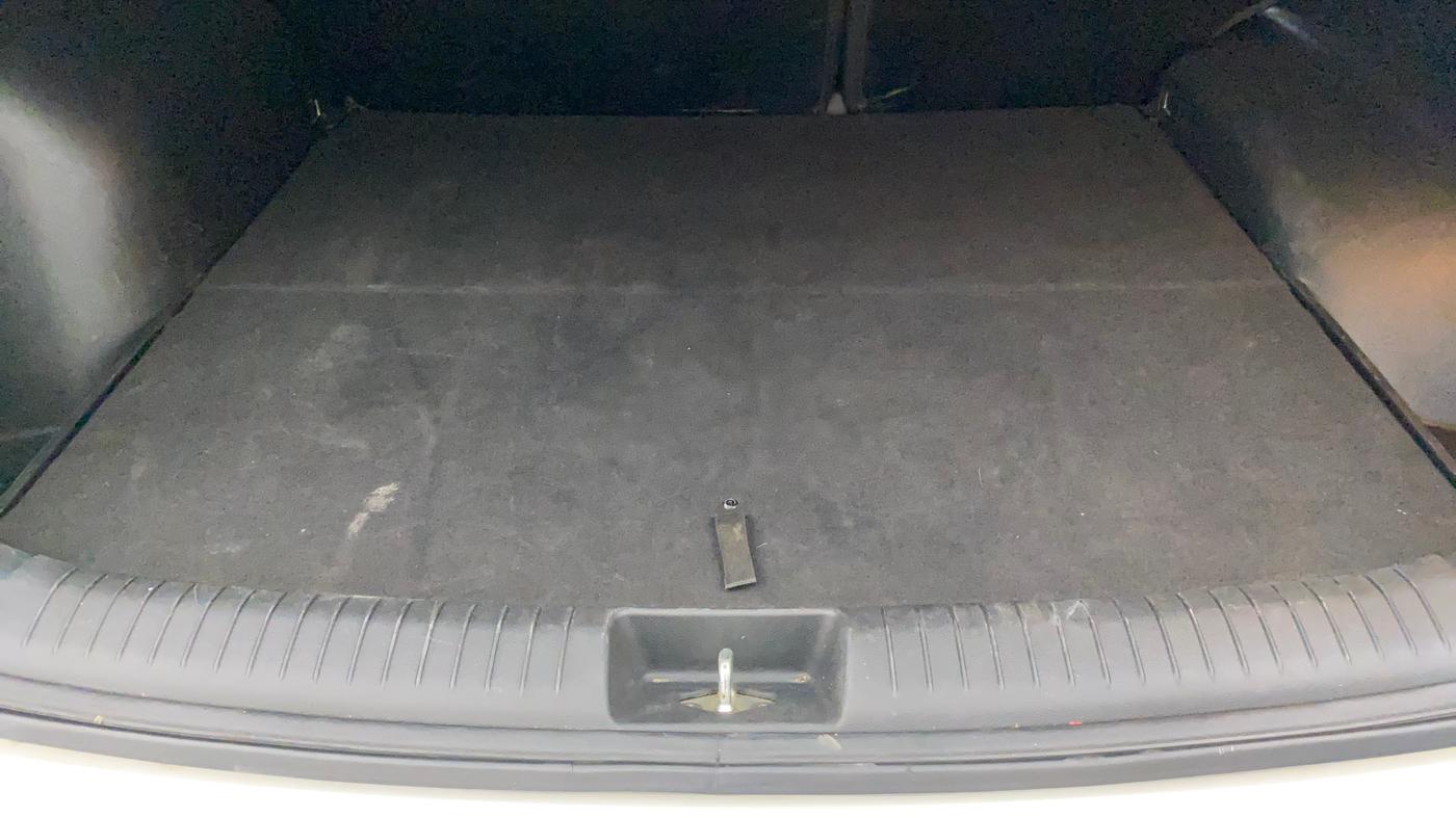 2016 Hyundai Creta SX PLUS AT 1.6 PETROL, Petrol, Automatic, 85,921 km, Boot Inside