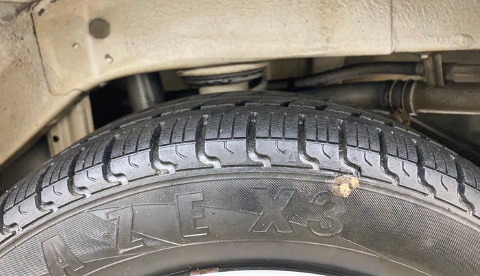 2016 Maruti Alto K10 VXI (O) AMT, Petrol, Automatic, 85,842 km, Left Rear Tyre Tread