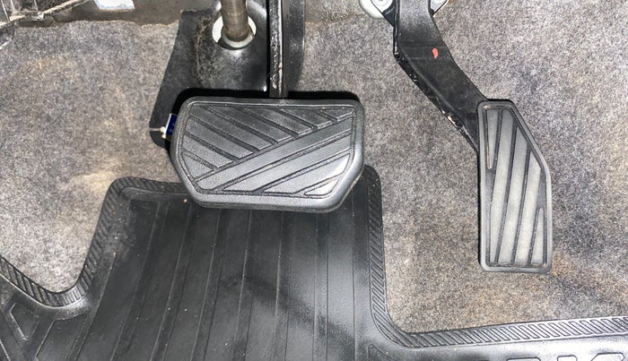 2016 Maruti Alto K10 VXI (O) AMT, Petrol, Automatic, 85,842 km, Pedals