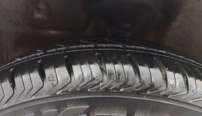 2018 Maruti Celerio ZXI AMT, Petrol, Automatic, 84,991 km, Left Front Tyre Tread