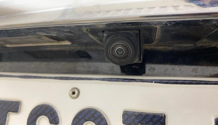 2022 MG HECTOR PLUS SHARP 2.0 DIESEL TURBO MT 6-STR, Diesel, Manual, 41,694 km, Parking Camera