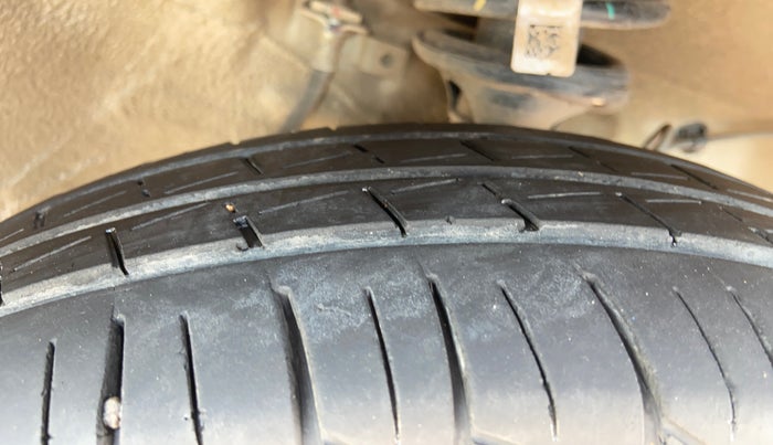 2022 Maruti Alto VXI, Petrol, Manual, 36,866 km, Right Front Tyre Tread