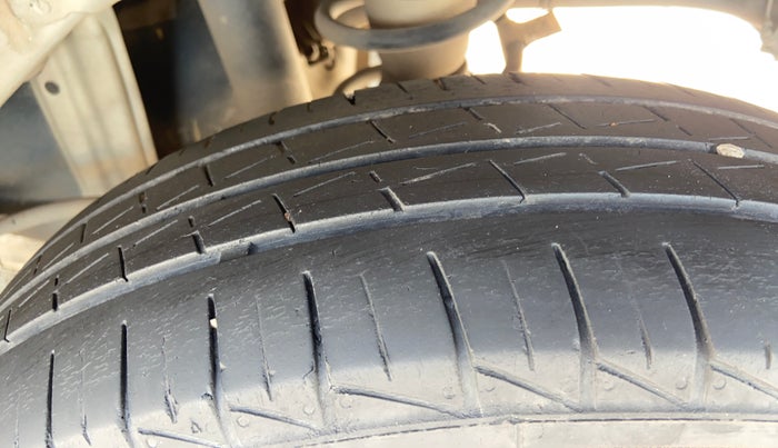 2022 Maruti Alto VXI, Petrol, Manual, 36,866 km, Left Rear Tyre Tread