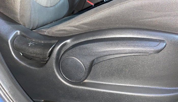 2019 Hyundai Creta EX 1.6 PETROL, Petrol, Manual, 45,239 km, Driver Side Adjustment Panel