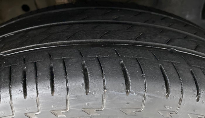 2019 Honda Amaze 1.2 S CVT I VTEC, Petrol, Automatic, 23,643 km, Right Front Tyre Tread