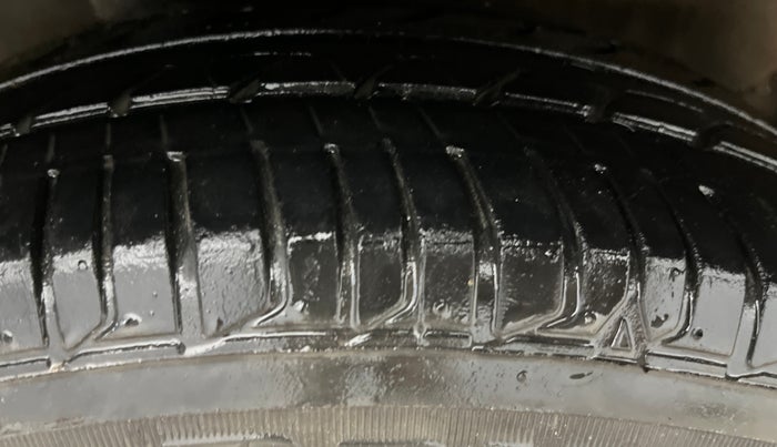 2017 Honda City 1.5L I-VTE V CVT, Petrol, Automatic, 47,245 km, Right Rear Tyre Tread