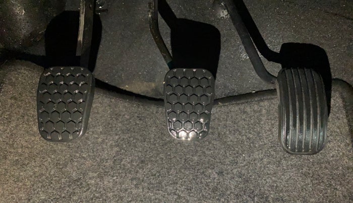 2022 Tata Tiago XM CNG, CNG, Manual, 30,169 km, Pedals