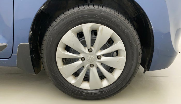 2017 Maruti Baleno DELTA PETROL 1.2, Petrol, Manual, 82,487 km, Right Front Wheel