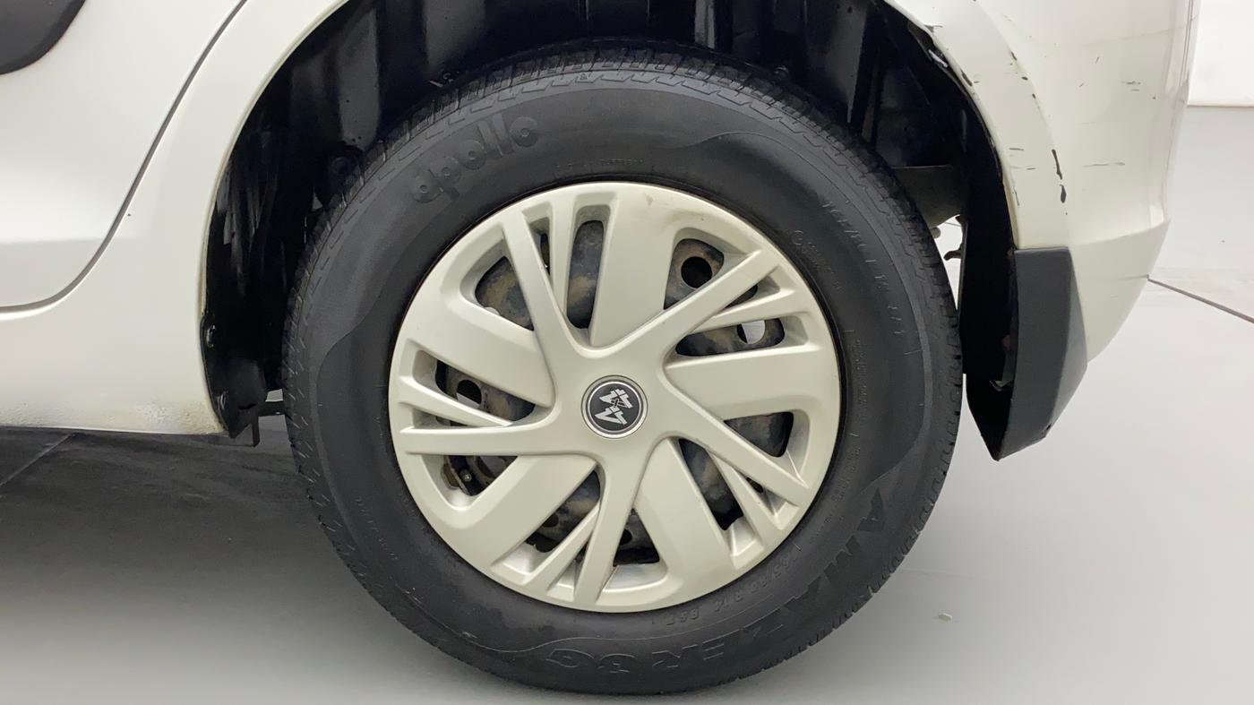 2017 Maruti Swift VXI, Petrol, Manual, 29,211 km, Left Rear Wheel