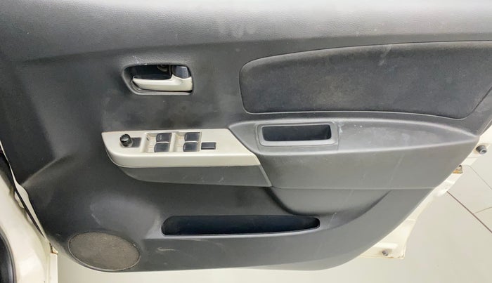 2011 Maruti Wagon R 1.0 VXI, Petrol, Manual, 93,781 km, Driver Side Door Panels Control