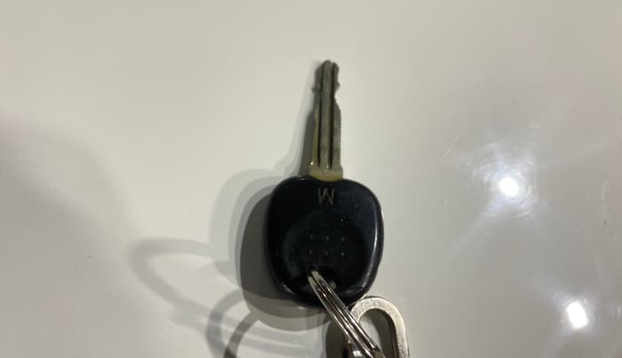 2013 Hyundai Eon ERA +, Petrol, Manual, 56,889 km, Key Close Up