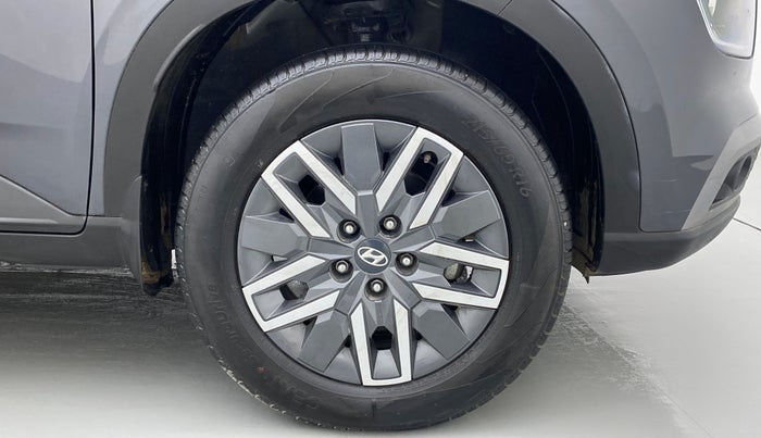 2021 Hyundai VENUE SX 1.0 TURBO, Petrol, Manual, 29,318 km, Right Front Wheel