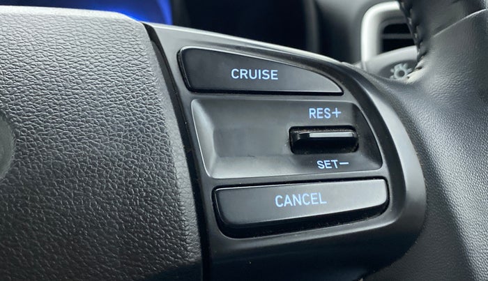 2021 Hyundai VENUE SX 1.0 TURBO, Petrol, Manual, 29,318 km, Adaptive Cruise Control