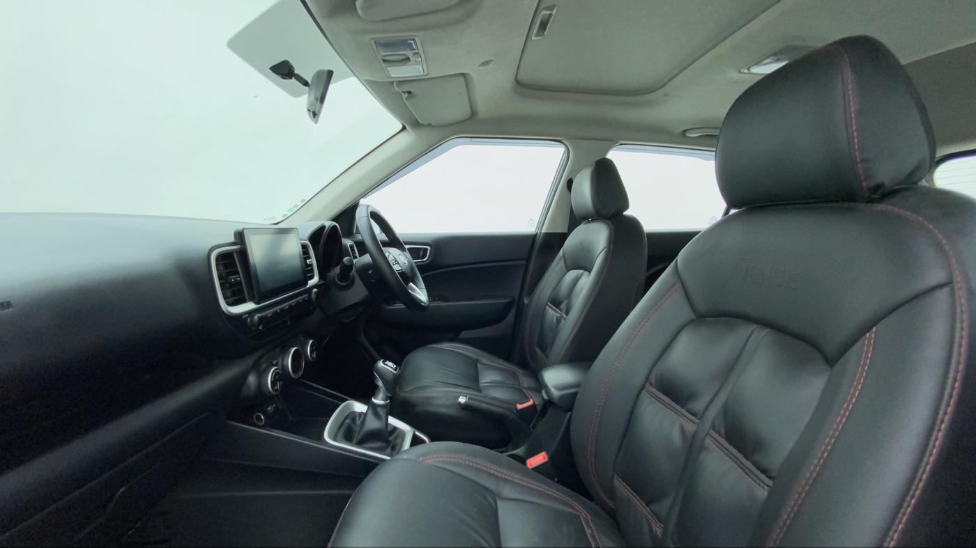 2021 Hyundai VENUE SX 1.0 TURBO, Petrol, Manual, 29,318 km, Right Side Front Door Cabin