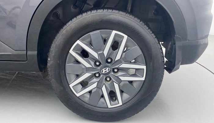 2021 Hyundai VENUE SX 1.0 TURBO, Petrol, Manual, 29,318 km, Left Rear Wheel