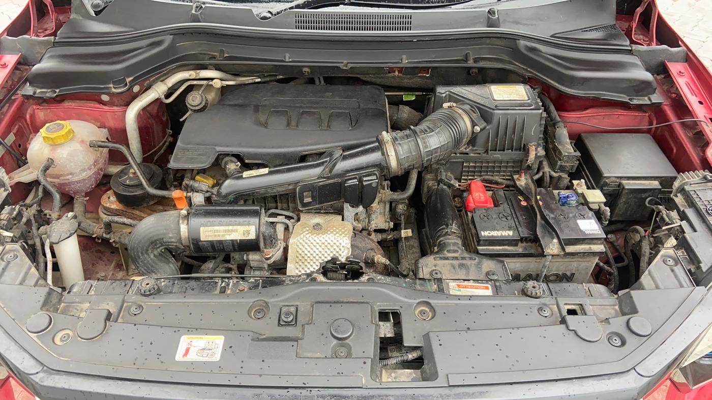 2024 Mahindra XUV 3XO AX5L 1.2 TGDi AT, Petrol, Automatic, 25,503 km, Engine View
