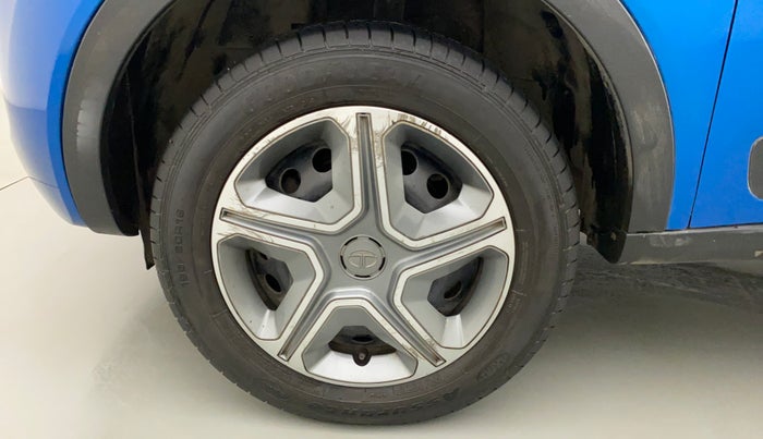 2018 Tata NEXON XM PETROL, Petrol, Manual, 25,528 km, Left Front Wheel