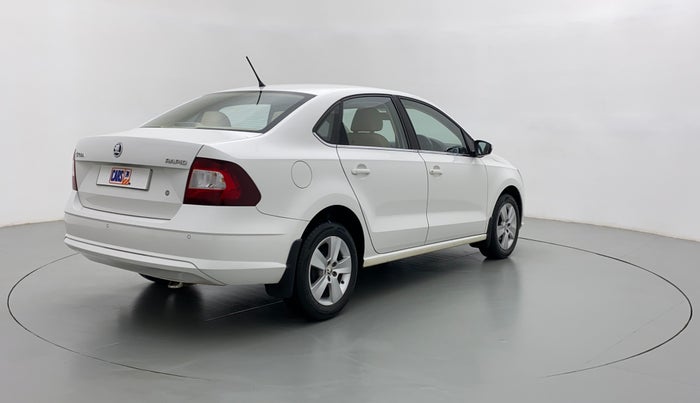 2020 Skoda Rapid 1.0 AMBITION TSI AT, Petrol, Automatic, 27,997 km, Right Back Diagonal