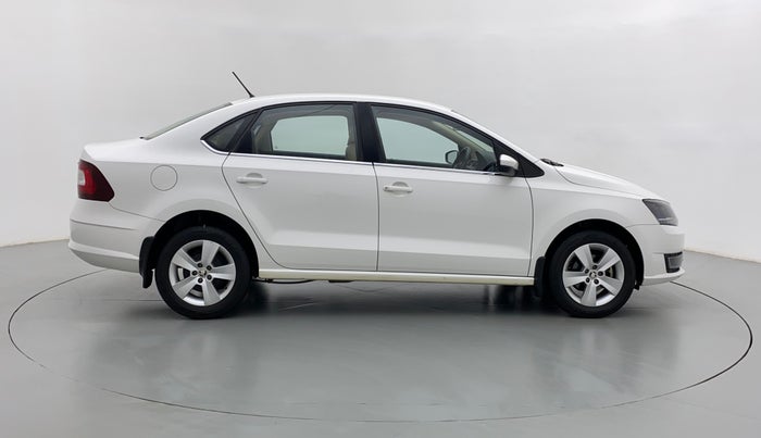 2020 Skoda Rapid 1.0 AMBITION TSI AT, Petrol, Automatic, 27,997 km, Right Side