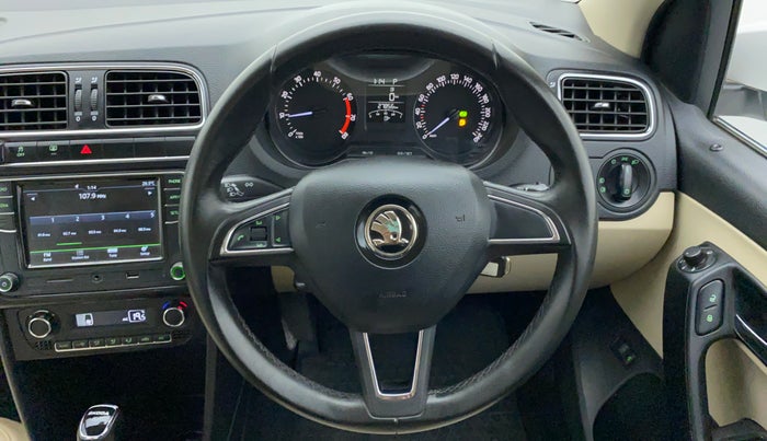 2020 Skoda Rapid 1.0 AMBITION TSI AT, Petrol, Automatic, 27,997 km, Steering Wheel Close Up