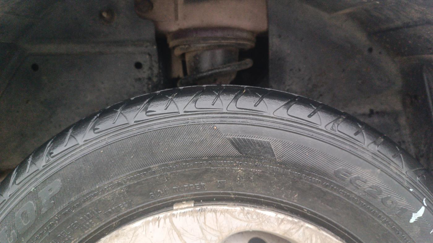 2015 Tata Nano TWIST XT, Petrol, Manual, 72,189 km, Left Rear Tyre Tread