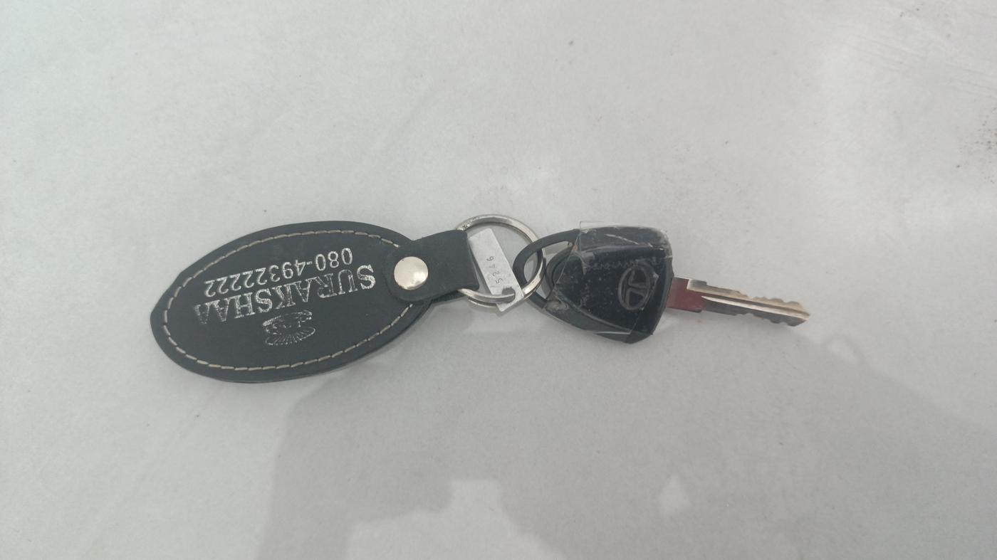 2015 Tata Nano TWIST XT, Petrol, Manual, 72,189 km, Key Close Up