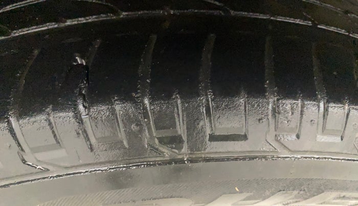 2019 MG HECTOR SHARP 1.5 DCT PETROL, Petrol, Automatic, 72,509 km, Right Rear Tyre Tread