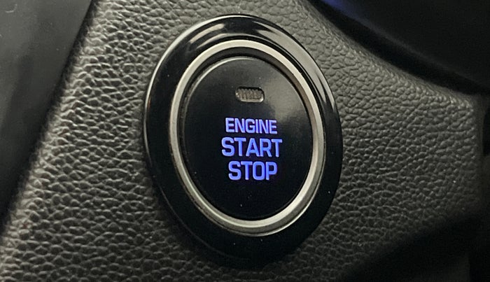 2017 Hyundai i20 Active 1.2 SX, Petrol, Manual, 61,915 km, Keyless Start/ Stop Button