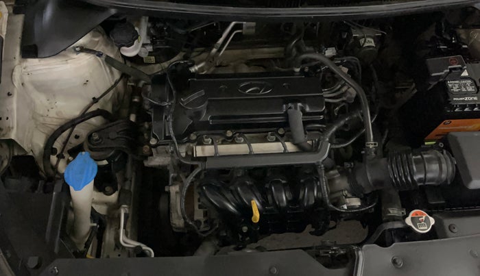 2017 Hyundai Elite i20 ASTA 1.2, Petrol, Manual, 57,500 km, Engine View - Right