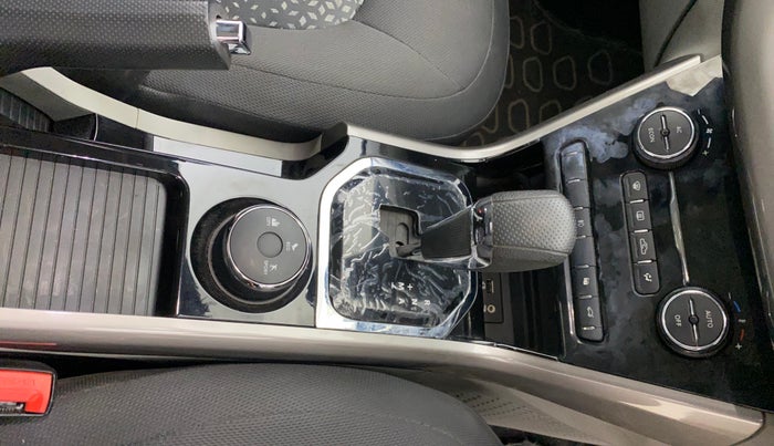 2019 Tata NEXON XZA PLUS PETROL DUAL TONE, Petrol, Automatic, 19,560 km, Gear Lever