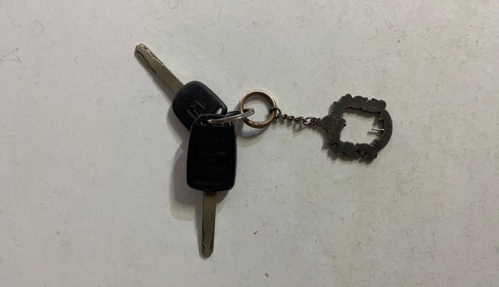 2015 Honda Jazz 1.2L I-VTEC V, Petrol, Manual, 64,702 km, Key Close Up