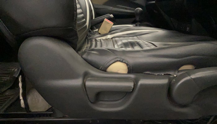 2015 Honda Jazz 1.2L I-VTEC V, Petrol, Manual, 64,702 km, Driver Side Adjustment Panel