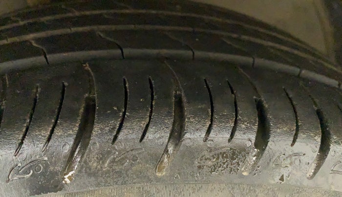 2018 Ford Ecosport TITANIUM + 1.5L PETROL AT, Petrol, Automatic, 93,646 km, Left Rear Tyre Tread