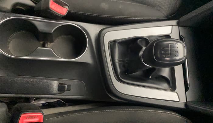 2017 Hyundai New Elantra 2.0 S PETROL, Petrol, Manual, 45,909 km, Gear Lever