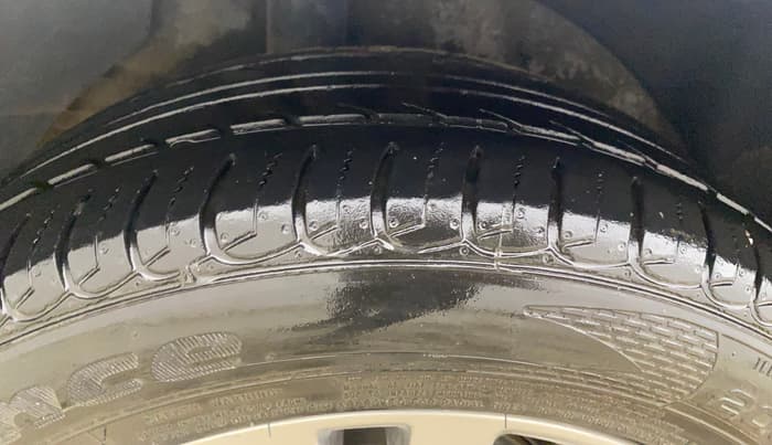 2017 Hyundai New Elantra 2.0 S PETROL, Petrol, Manual, 45,909 km, Right Rear Tyre Tread