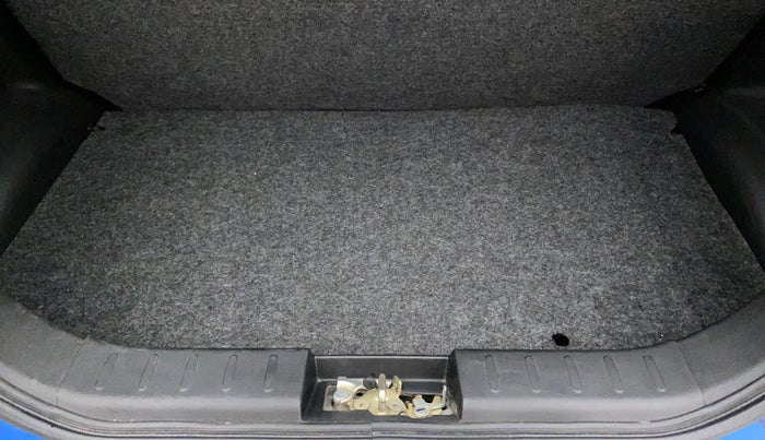 2021 Maruti Alto VXI, Petrol, Manual, 24,690 km, Boot Inside