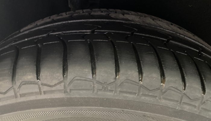 2016 Ford Ecosport TREND 1.5L PETROL, Petrol, Manual, 94,007 km, Right Rear Tyre Tread