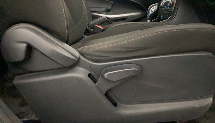 2018 Ford Ecosport TREND + 1.5L PETROL AT, Petrol, Automatic, 41,952 km, Driver Side Adjustment Panel