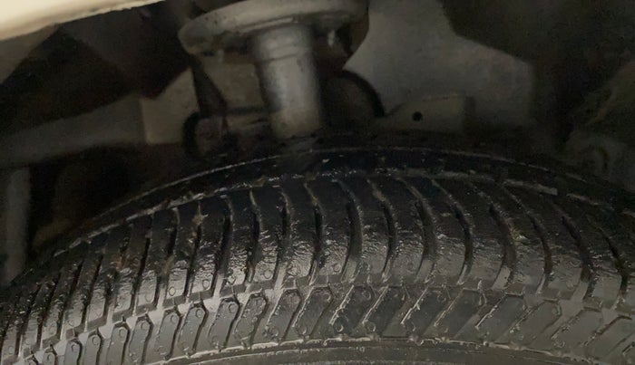 2018 Ford Ecosport TREND + 1.5L PETROL AT, Petrol, Automatic, 41,952 km, Right Front Tyre Tread