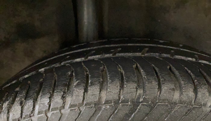 2018 Ford Ecosport TREND + 1.5L PETROL AT, Petrol, Automatic, 41,952 km, Right Rear Tyre Tread