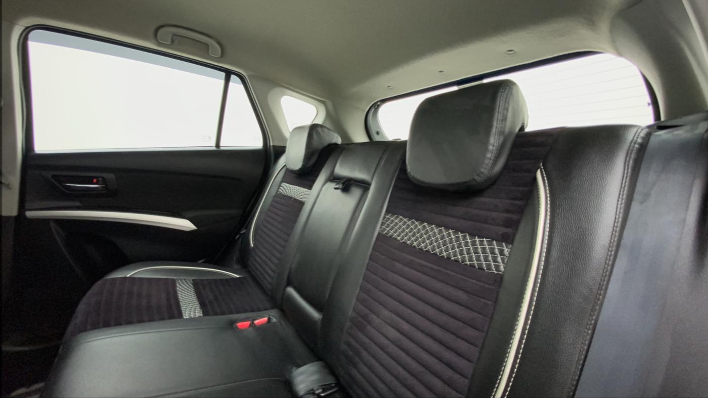 2016 Maruti S Cross ZETA 1.3, Diesel, Manual, 48,266 km, Right Side Rear Door Cabin