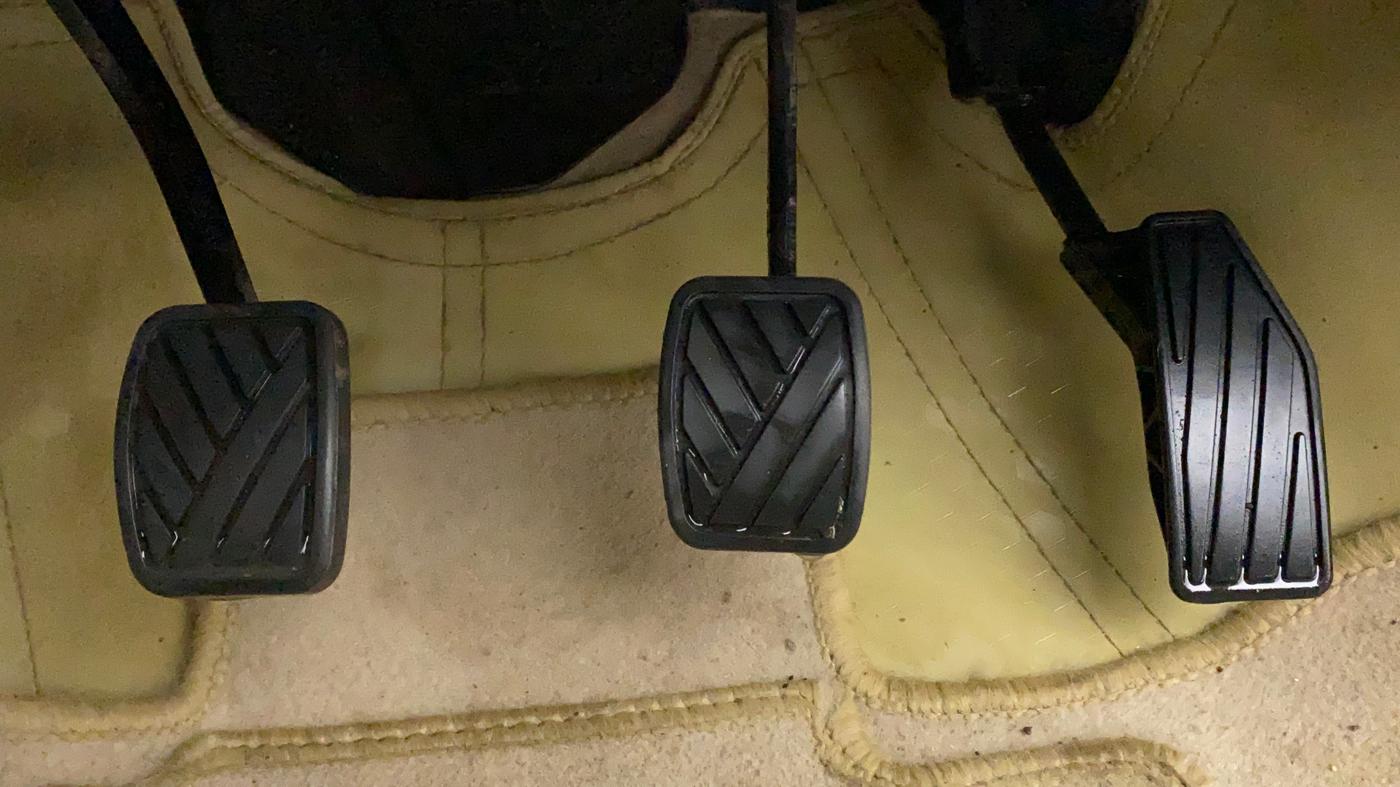 2021 Maruti Dzire VXI, Petrol, Manual, 21,019 km, Pedals