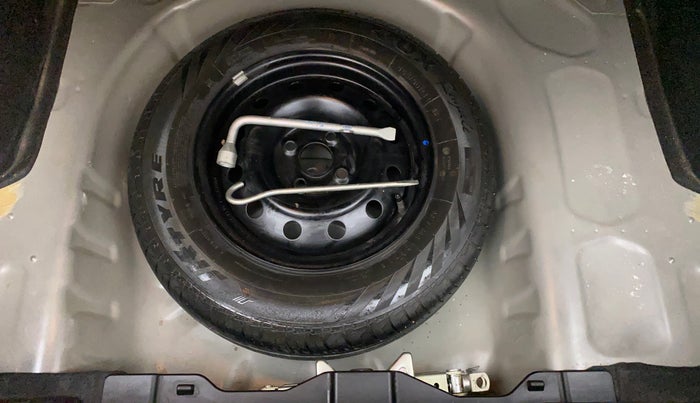2021 Maruti Dzire VXI, Petrol, Manual, 21,019 km, Spare Tyre