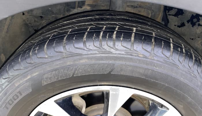 2021 Tata NEXON XZA PLUS DIESEL, Diesel, Automatic, 38,735 km, Left Front Tyre Tread