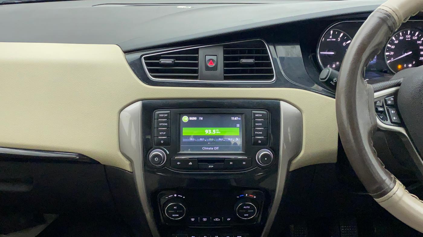 2016 Tata Zest XT RT, Petrol, Manual, 42,556 km, Air Conditioner