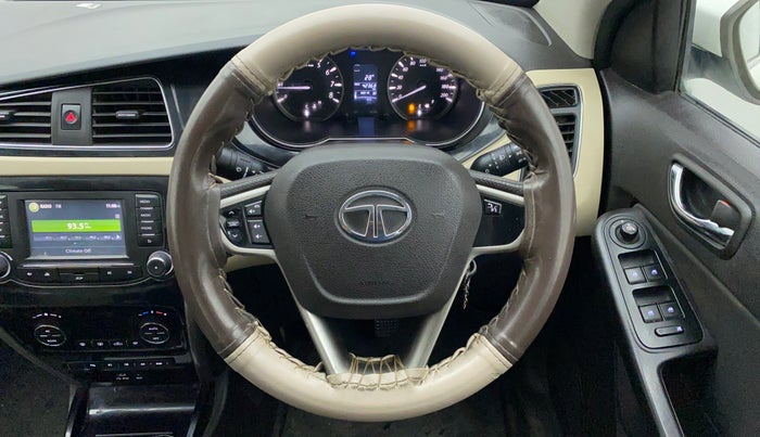 2016 Tata Zest XT RT, Petrol, Manual, 42,556 km, Steering Wheel Close Up