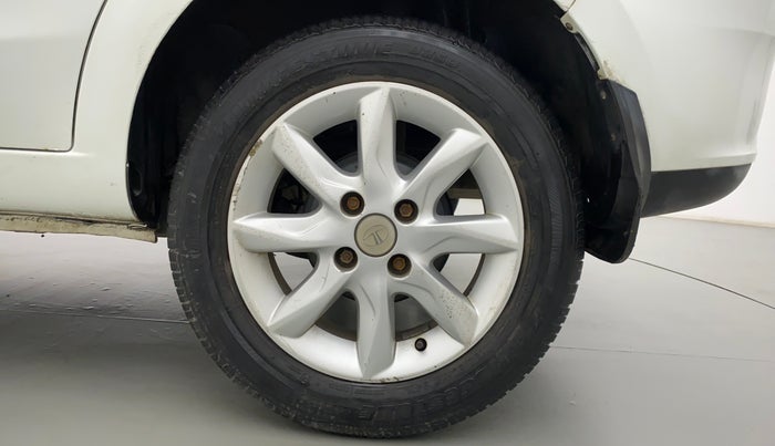 2016 Tata Zest XT RT, Petrol, Manual, 42,556 km, Left Rear Wheel